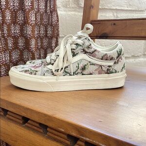 Floral Canvas Women's Sneakers